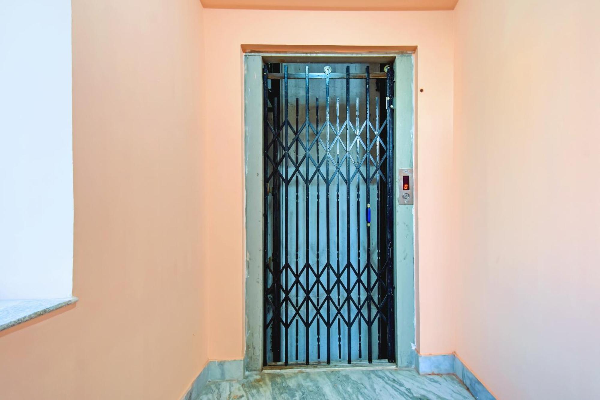 Hotel O Shree Residency コルカタ エクステリア 写真